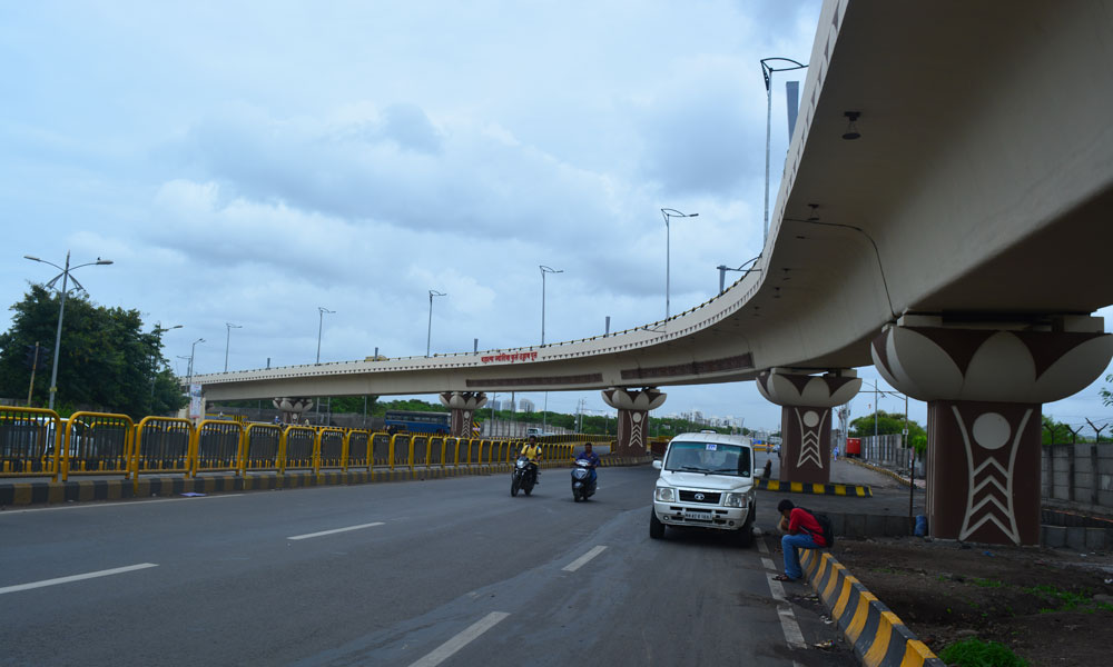 Flyover leading to Kiwale